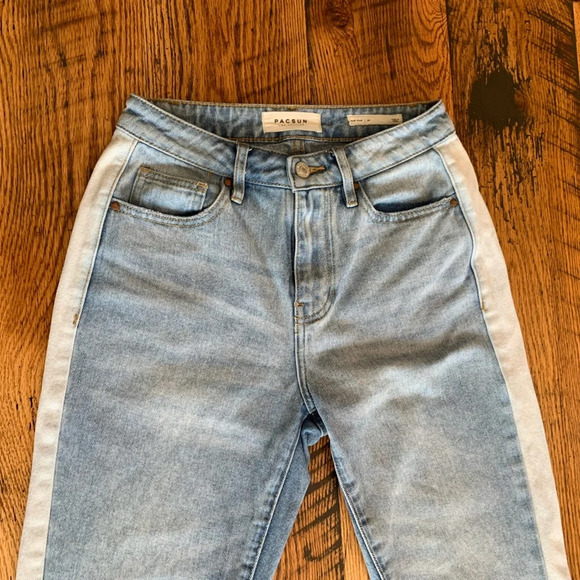 Pacsun mom jean, two tone denim - Picture 3 of 11